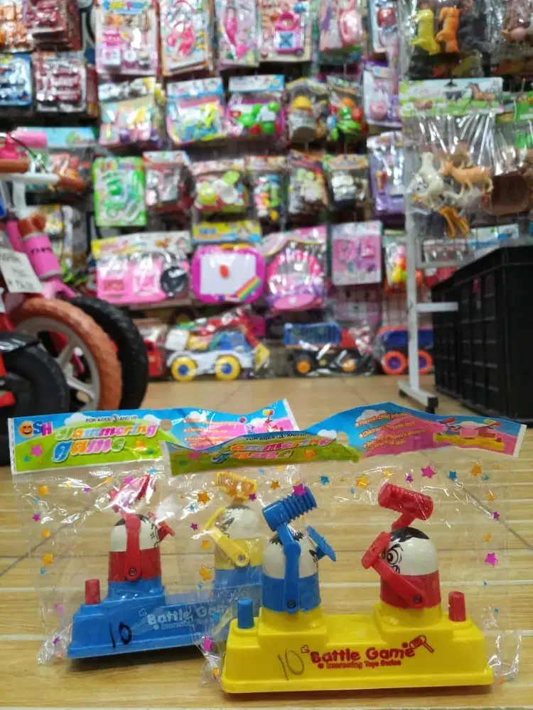 mainan anak tinju pencet