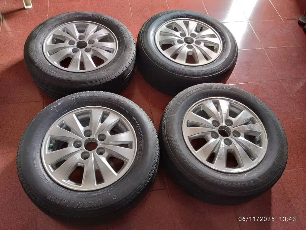 Velg Ring 15 Plus Ban OEM Kijang Innova