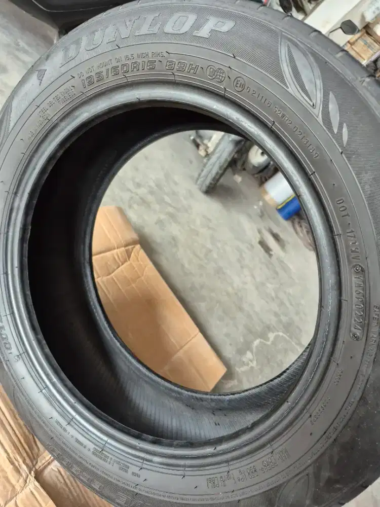 Ban dunlop enasave ec300+ 195/60R16