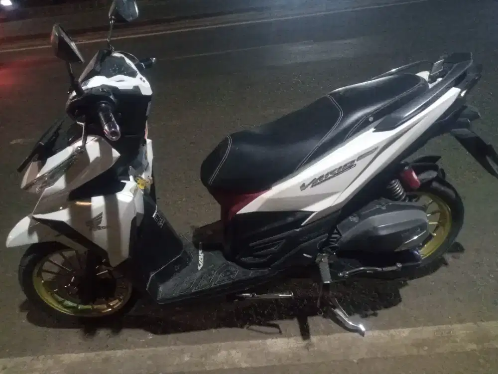 Jual motor Vario 150 2017