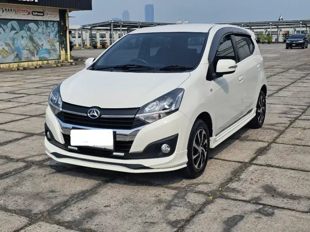 Daihatsu AYLA R AT 1.2 2017 putih KM 49ribuan