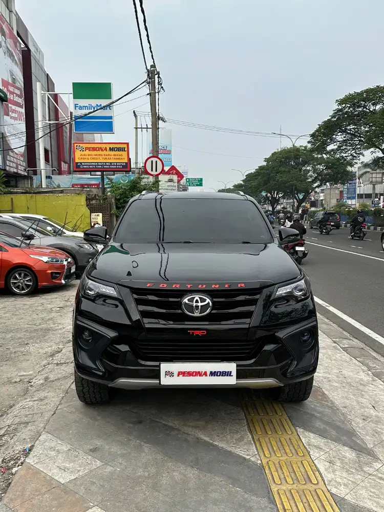 Sale CASH. Fortuner VRZ TRD 2017 AT
