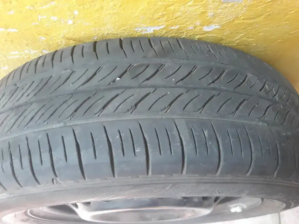 Banserep sigra calya 175/65/14  Tebal bagus