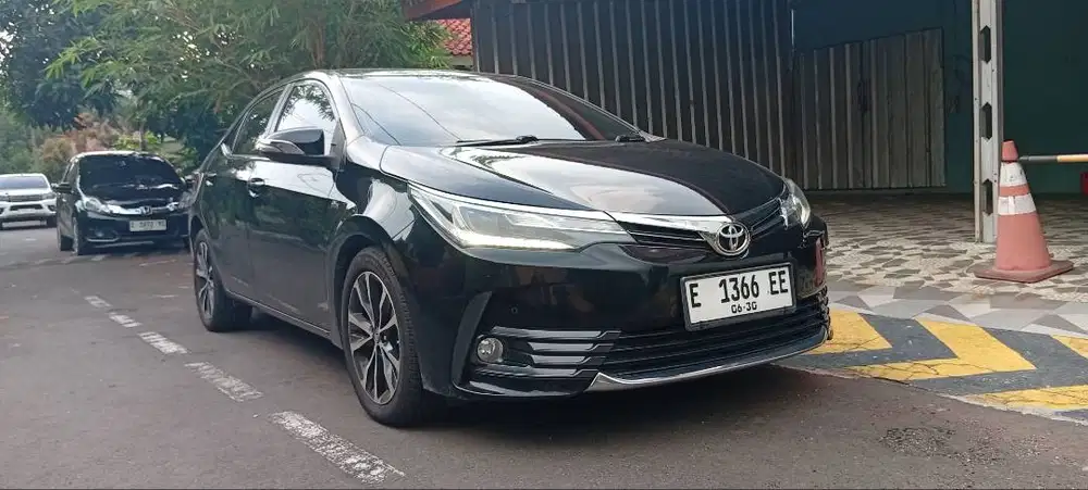 Corolla ALTIS V AT
