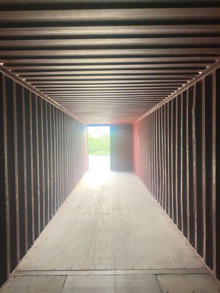Ready Unit Dry Container 20 ft