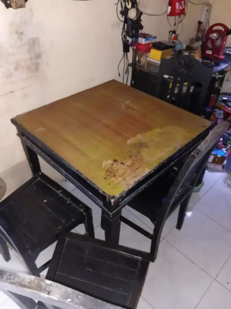 MEJA MAKAN 1 SET