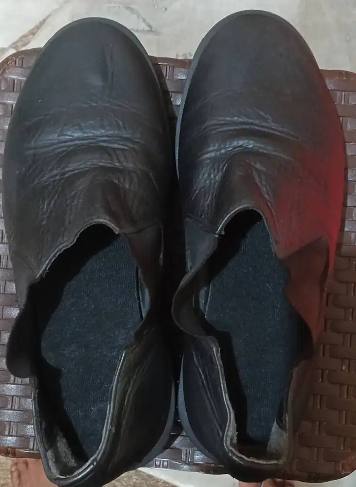 Docmart Louise slip on size 42