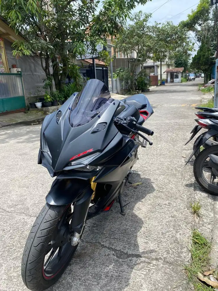 Honda CBR 250 RR ABS 2020 (LOW ODO)