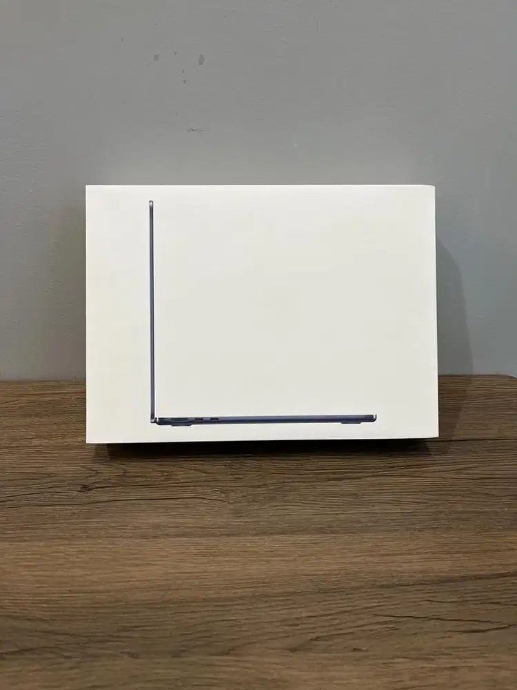 MACBOOK AIR M5 NEW SEGEL RAM 16GB SSD 256GB