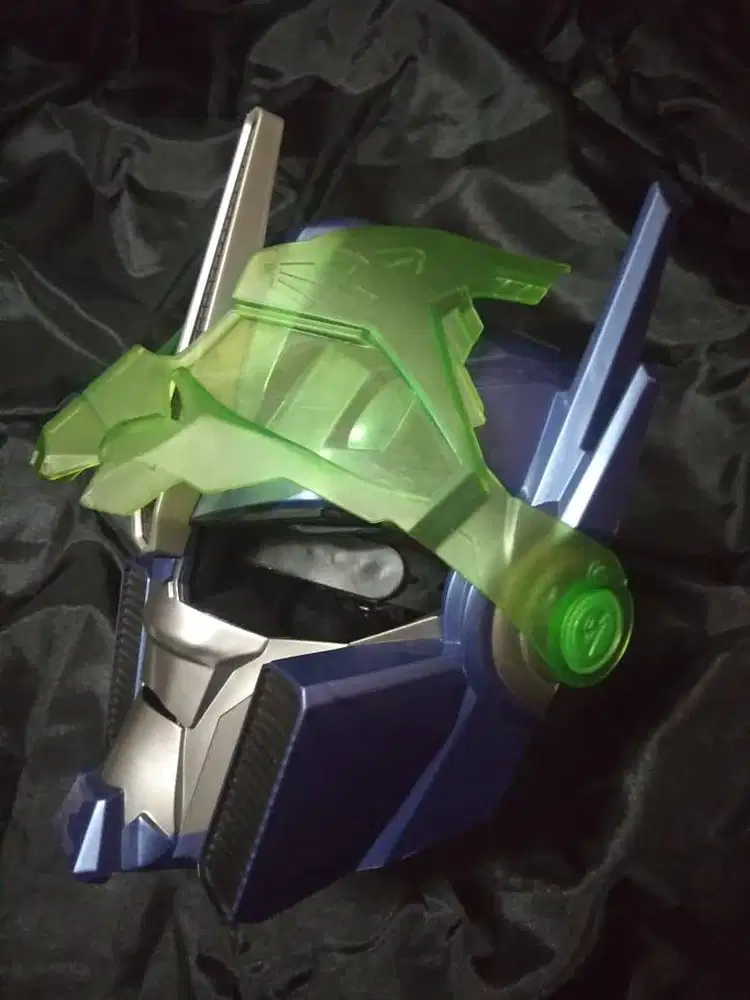 [RARE] Topeng Transformers Prime Beast Hunters Optimus Prime Original
