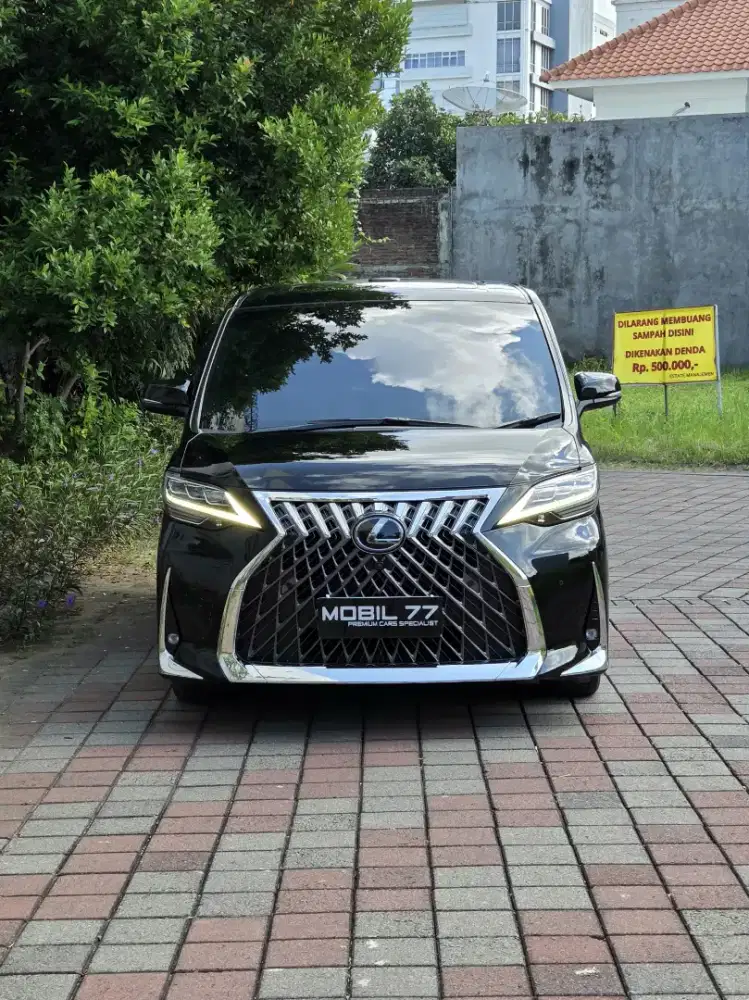 Lexus LM350 executive longue 2+2 Tahun 2021