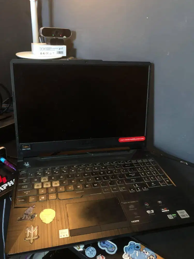 Asus Tuf FX506LH I5 10300H + GTX 1650 4GB