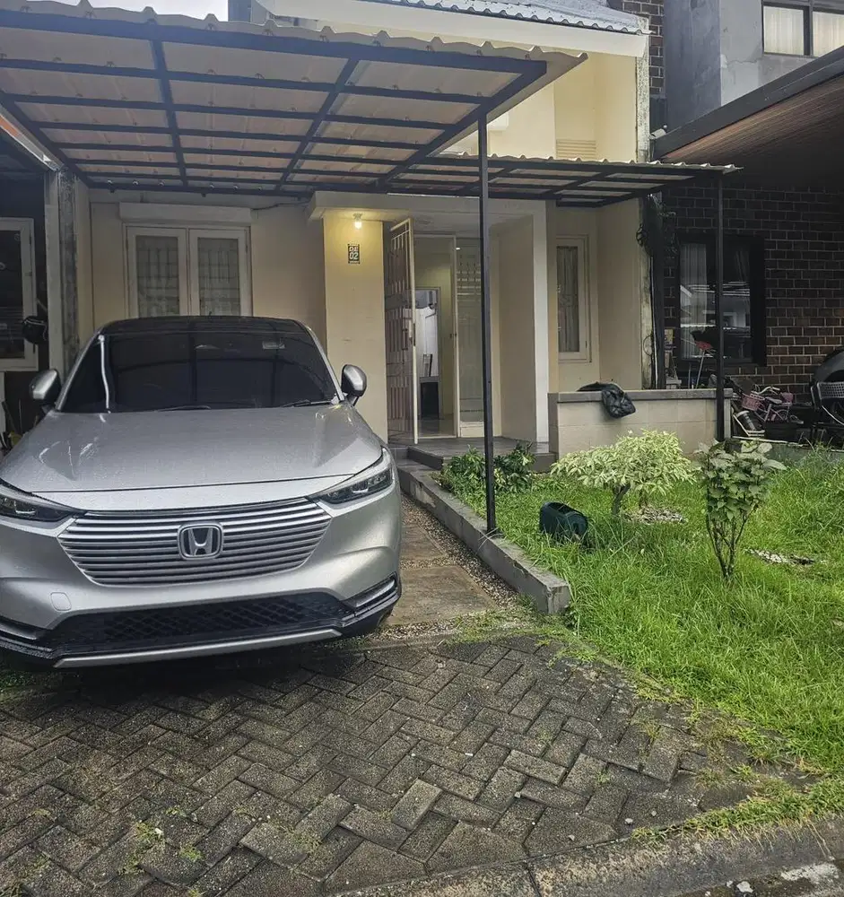 Disewakan rumah neocatalonia bsd