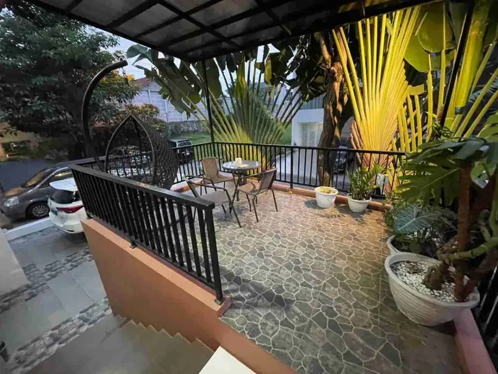 Disewakan Fully Furnished Di Kebayoran Village Bintaro Jaya
Lokasi Strategis 5 Menit ke Tol Parigi