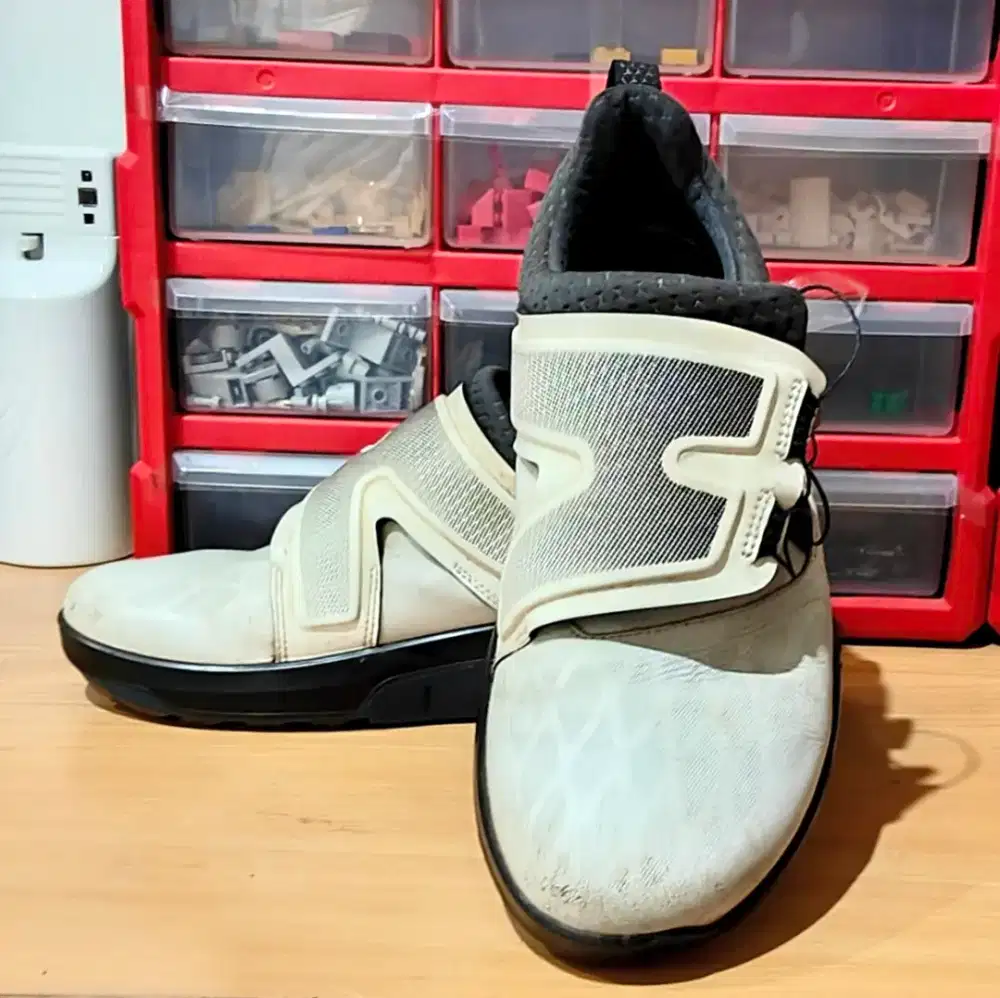 ECCO BIOM H4 BOA ORIGINAL GOLF SHOES SPIKELESS US 8.5