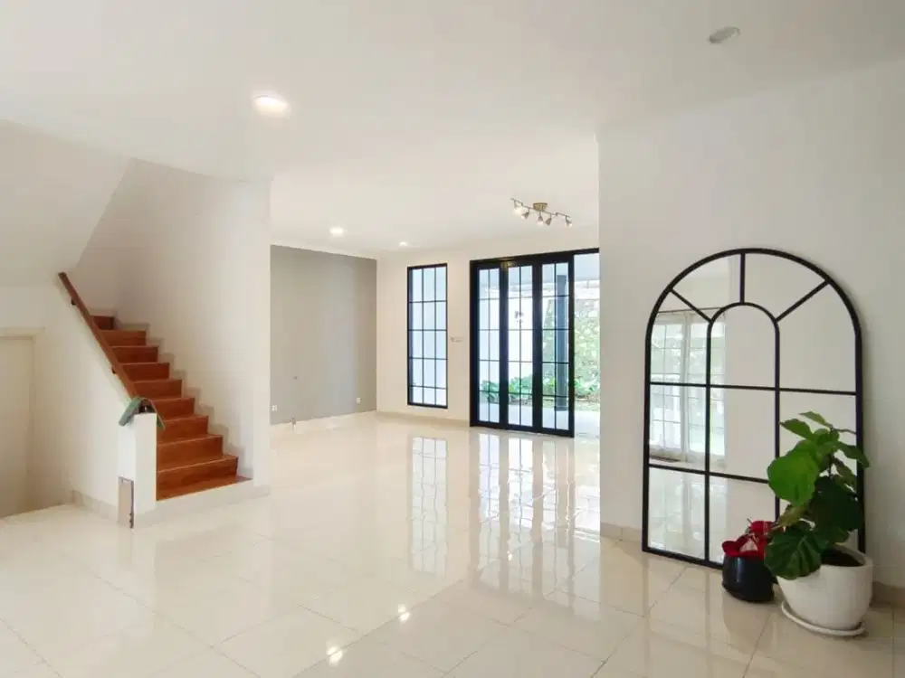 Dijual Rumah Strategis 2 Lantai Dalam Cluster Dekat RSPI Bintaro Jaya di Discovery Sektor 9 Bintaro Tangsel LR-8847