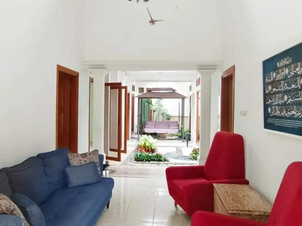Dijual Rumah Cantik Strategis Dalam Cluster Dekat Lotte Mart Bintaro di Sektor 7 Bintaro Tangsel LR-7053