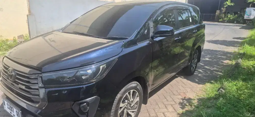 Jual inova reborn 2023  hitam