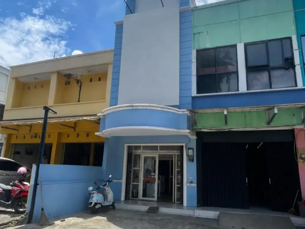 Disewakan ruko 2 Lantai di  Pinggir Jalan pondok kelapa Raya jakarta timur