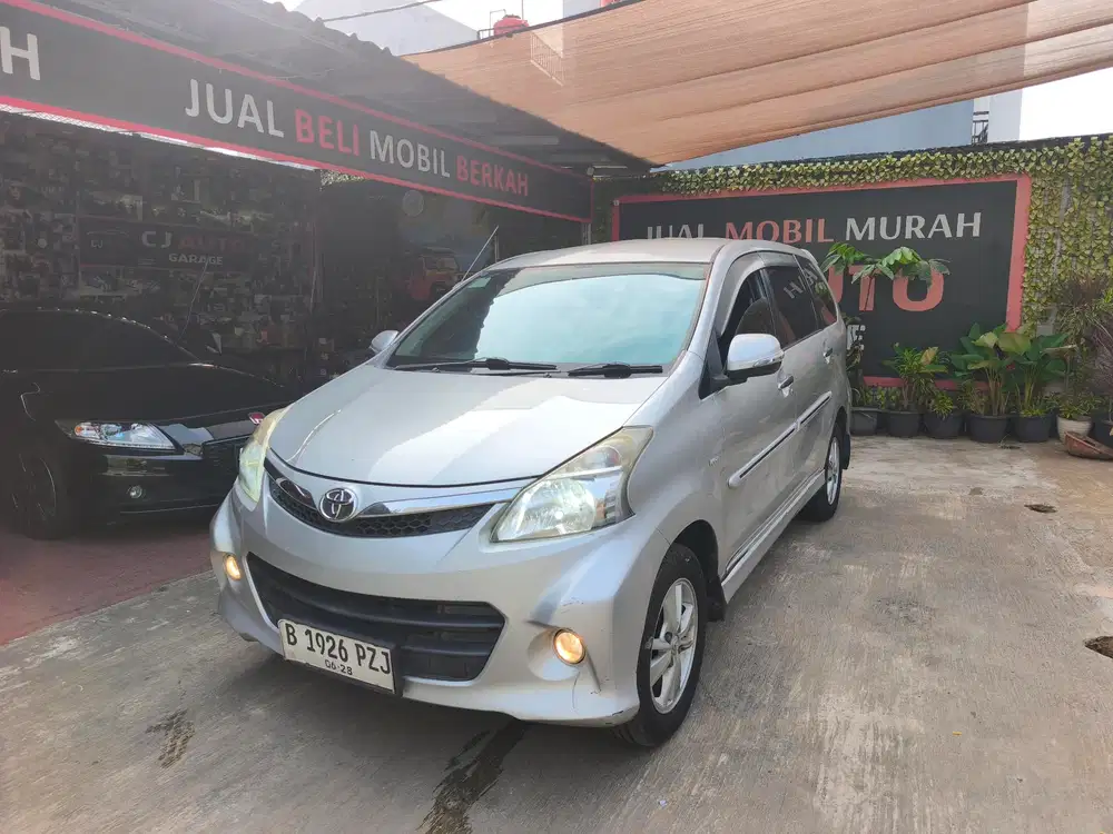 Toyota Veloz 2013 Metik