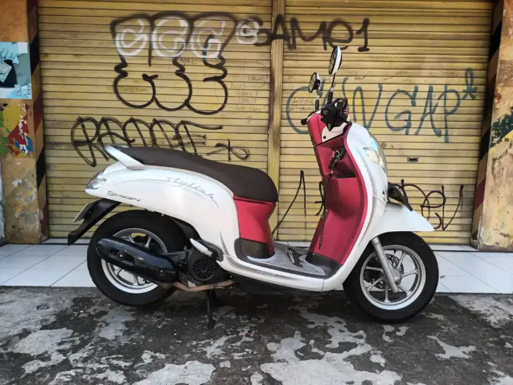 Honda scoopy donat 2019