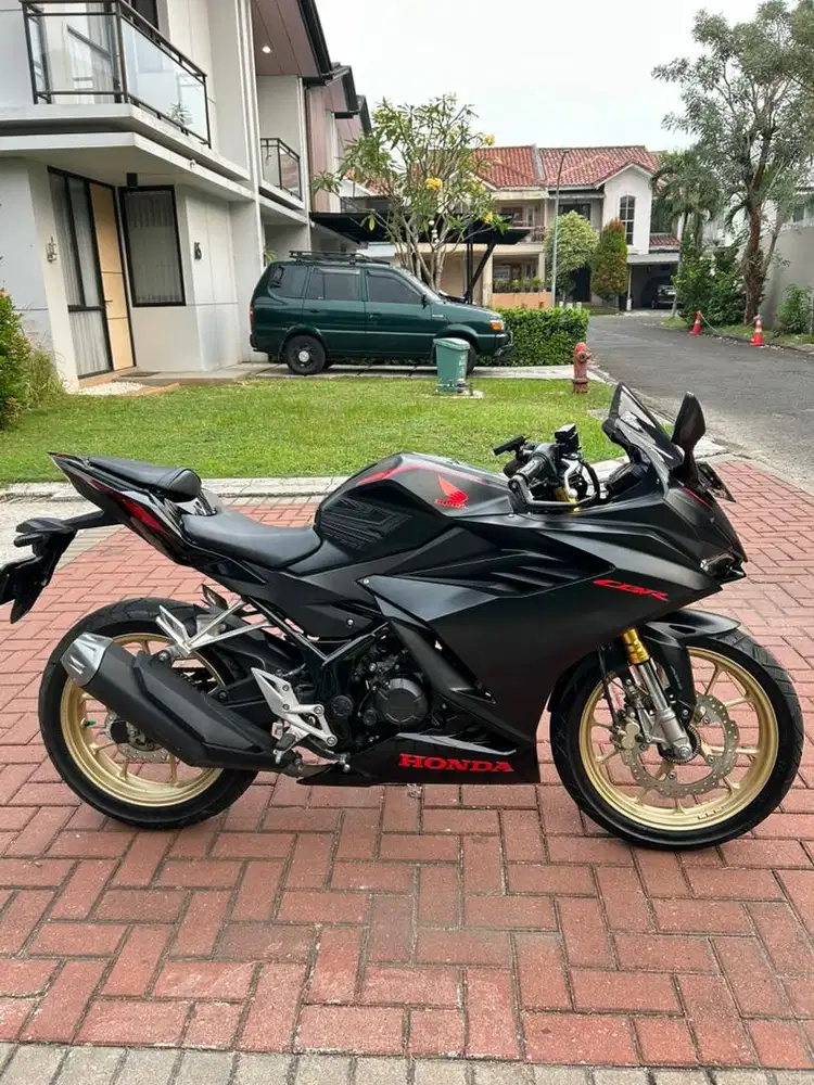 Honda CBR 150R ABS thn 2022