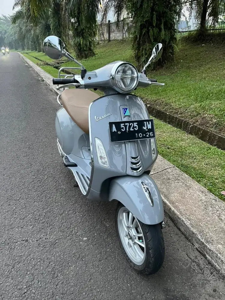 Vespa Primavera iGet 2021 mulus like new