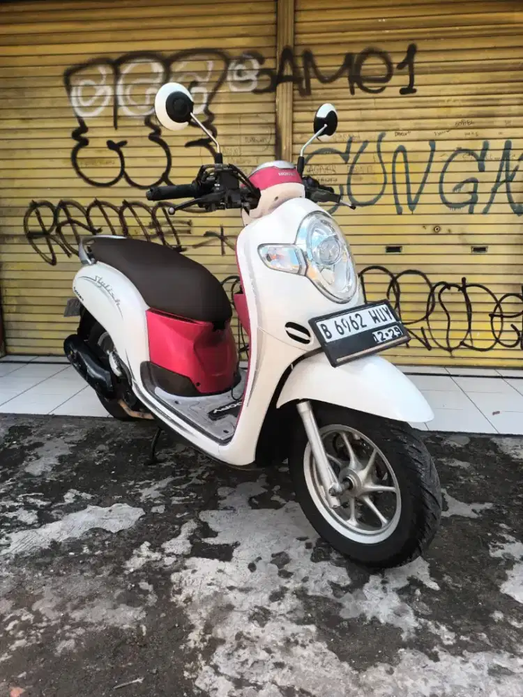 Honda scoopy donat 2019