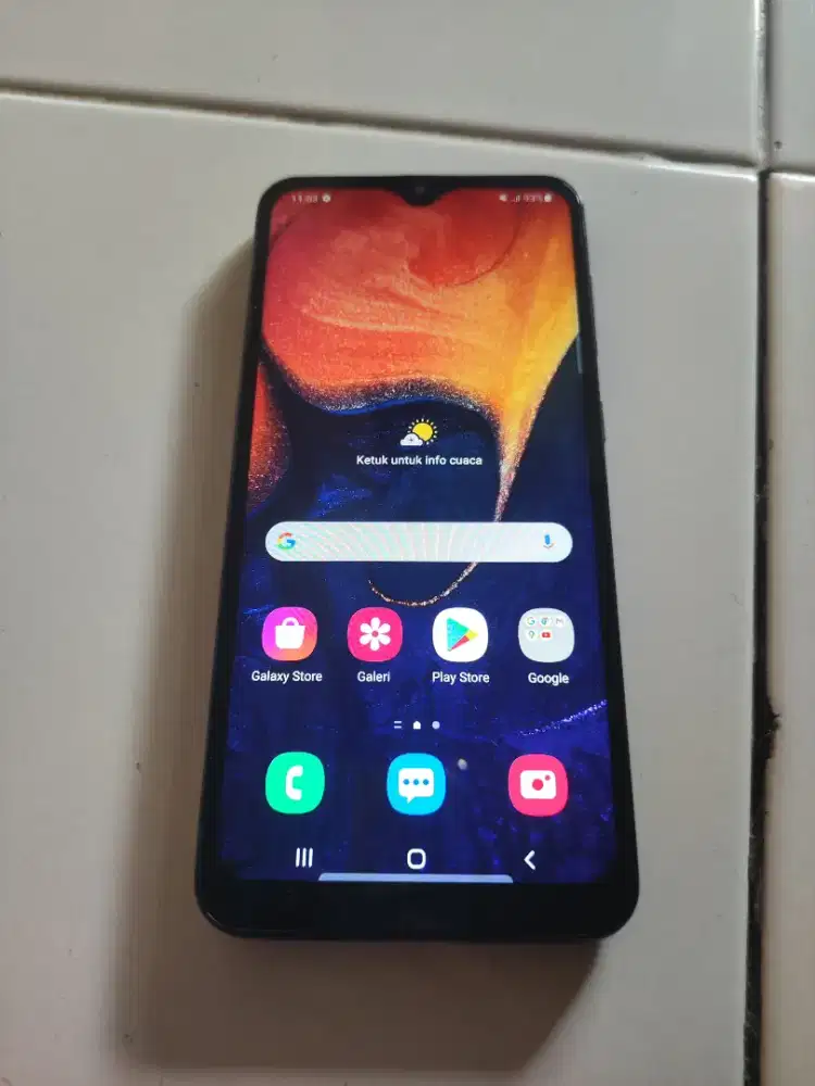 Dijual samsung A50, ram 6/128, batangan