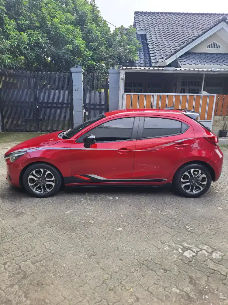 Mazda 2 R Limited 2016, KM. 84rb, Pjk 2027