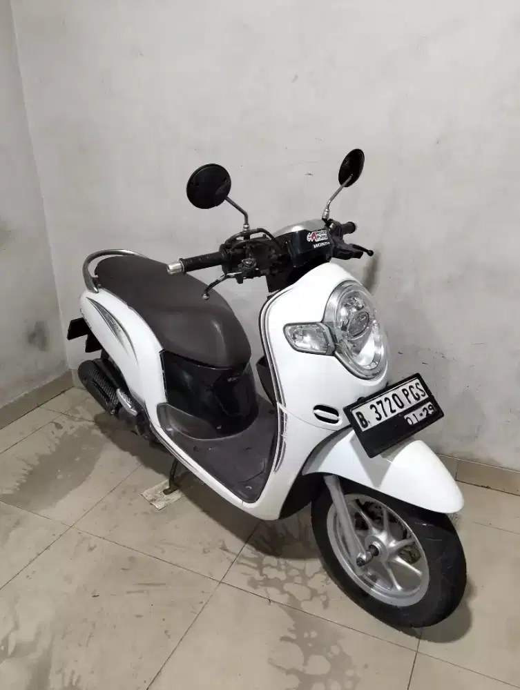 Honda Scoopy 2018