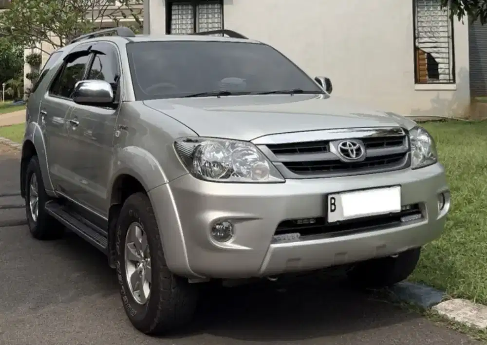 Toyota Fortuner 2.7 bensin G Luxury Automatic Silver th 2005