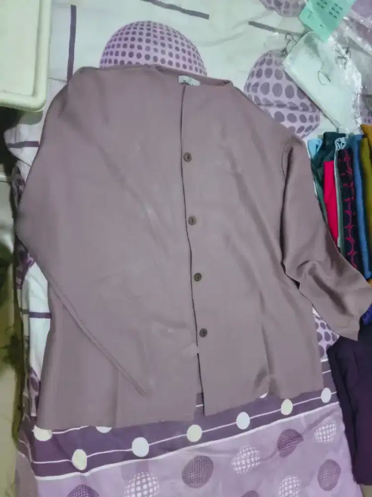 Blouse Wanita Bisa Untuk Kerja