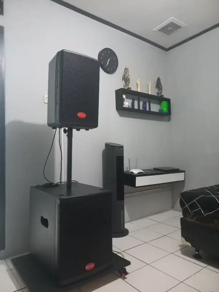 Speaker Aktif Baretone Max 10 HD + Subwoofer Aktif Baretone SW 15