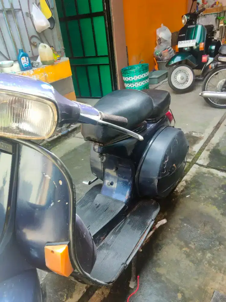 Vespa PX eklusif 2 tahun 1997