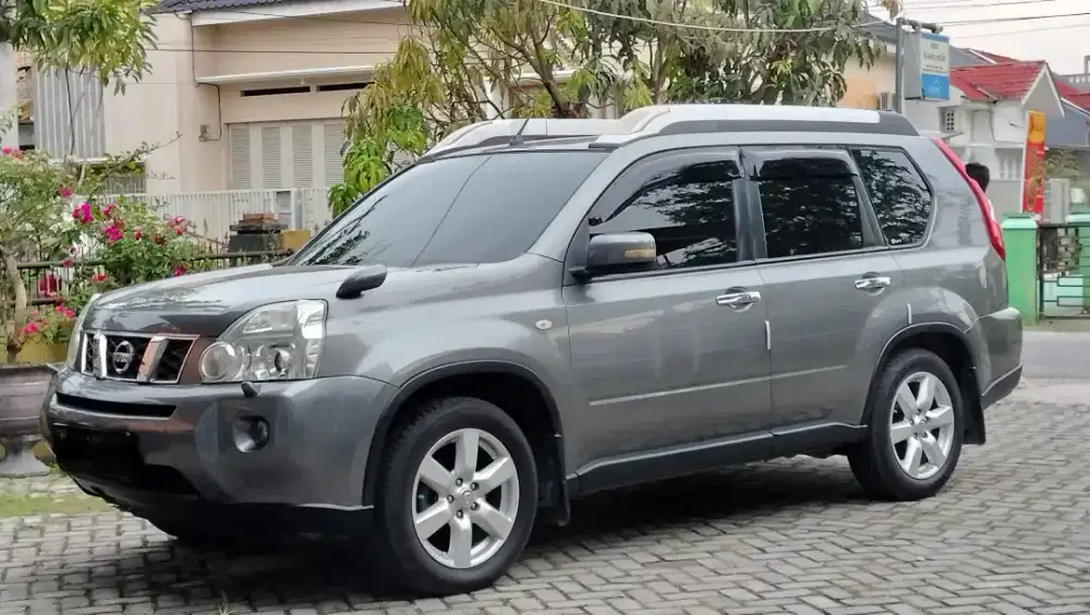 Dijual X trail 2008