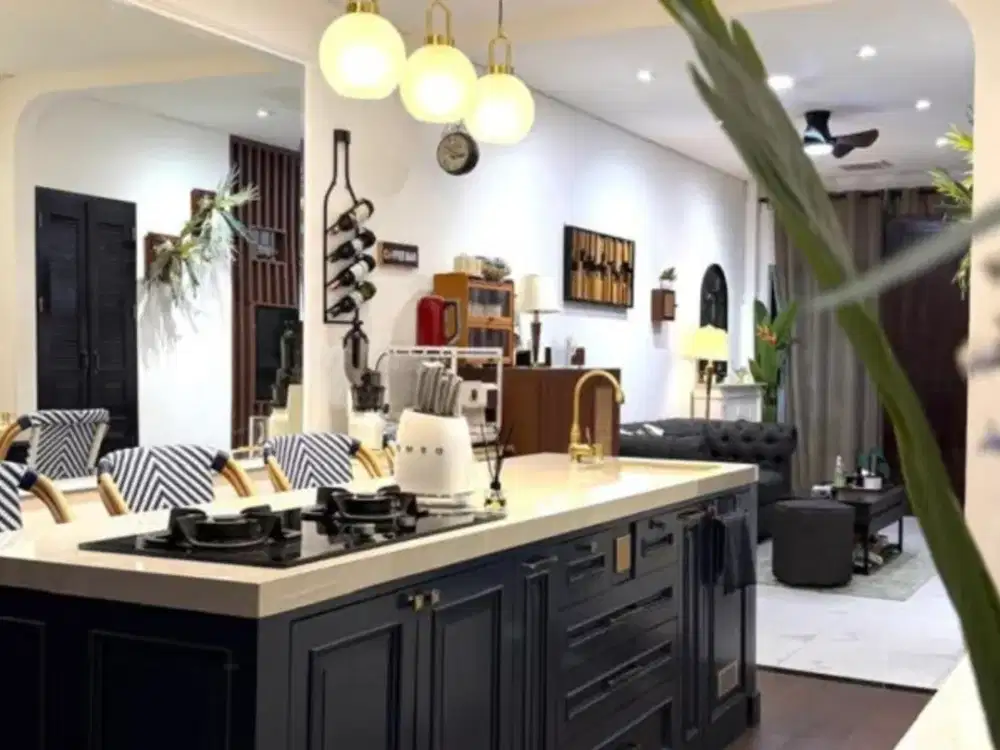 Rumah 2, 5 Lantai Taman Palem Lestari