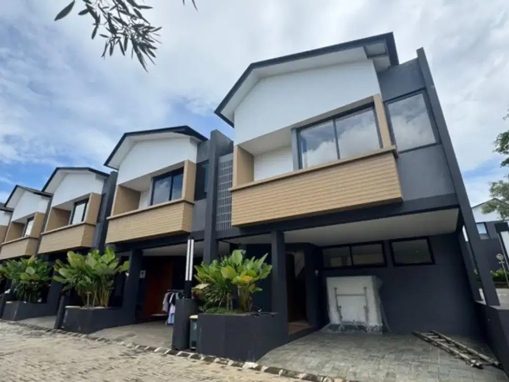 Rumah 2 Lantai Siap Huni - Memora House Ciputat