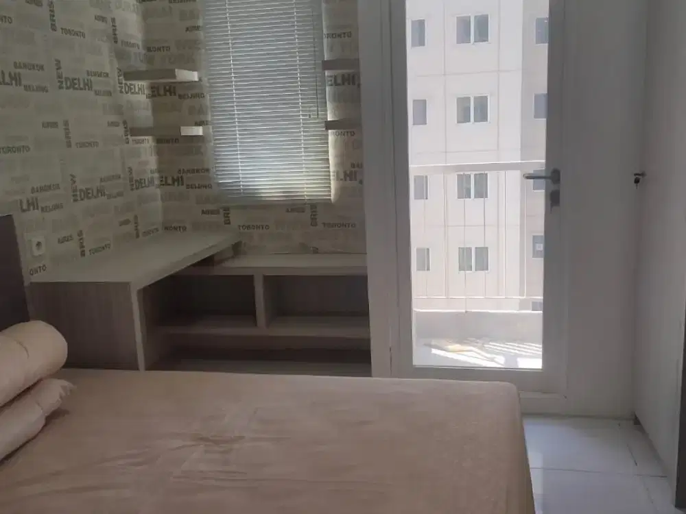 DISEWAKAN APARTEMEN PUNCAK DHARMAHUSADA LANTAI 24 FURNISHED - CORNER