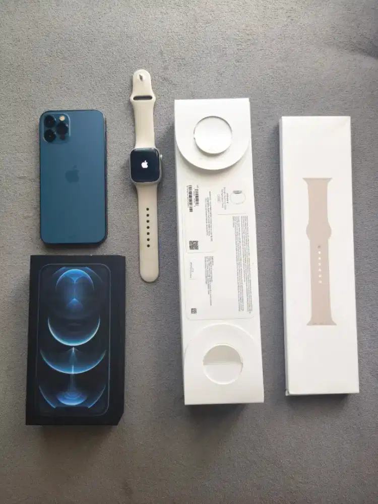 Iphone 12 pro 256 Gb biru & Apple Watch 8 Diameter 41 mm