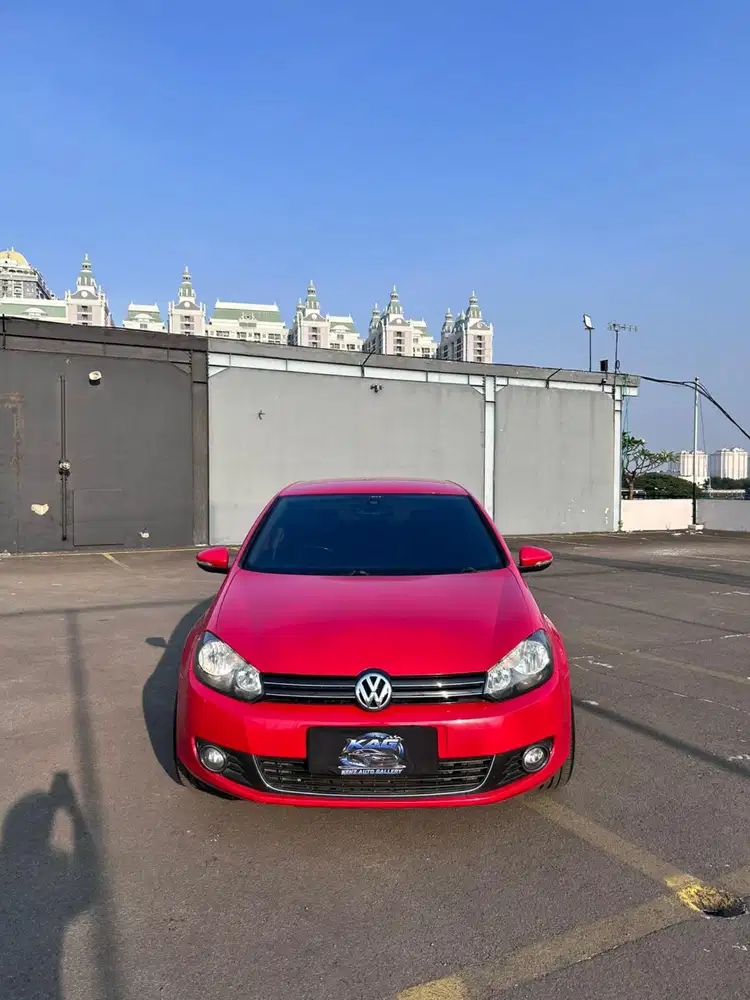 VW Golf 1.4 TSI 2012 
 Mobil terawat