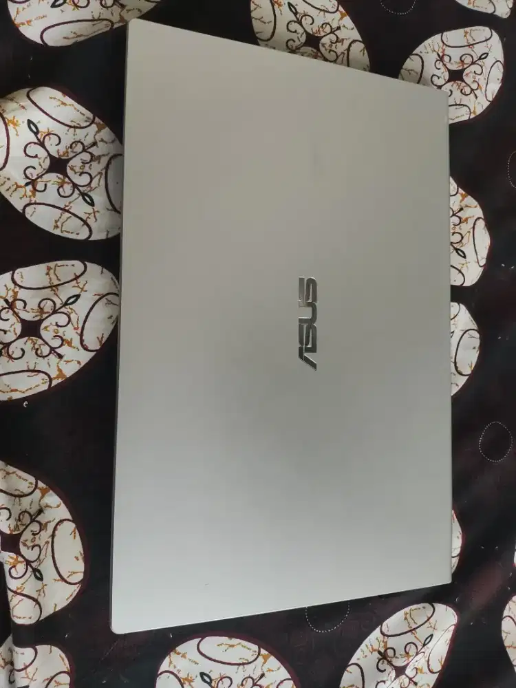 Laptop Asus Vivobook A409FJ