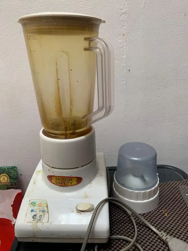 Blender Miyako Rusak
