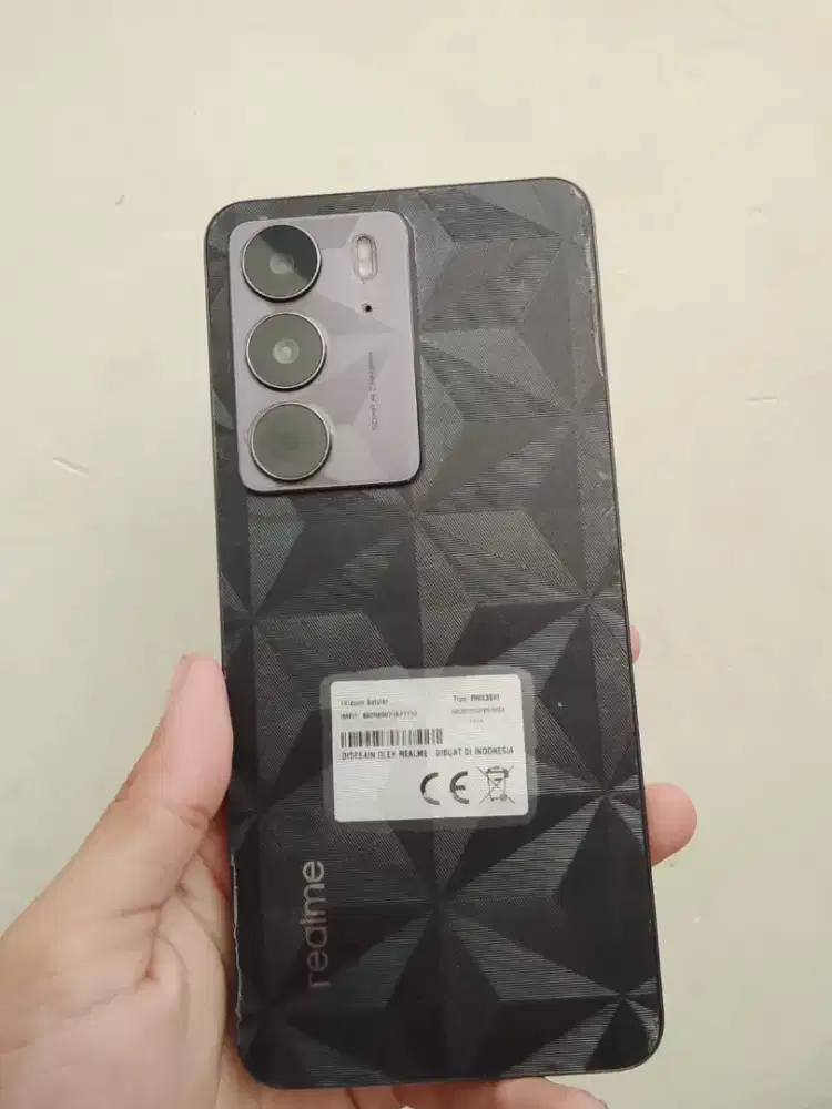Dijual cepat realmi c75 8+8/256GB