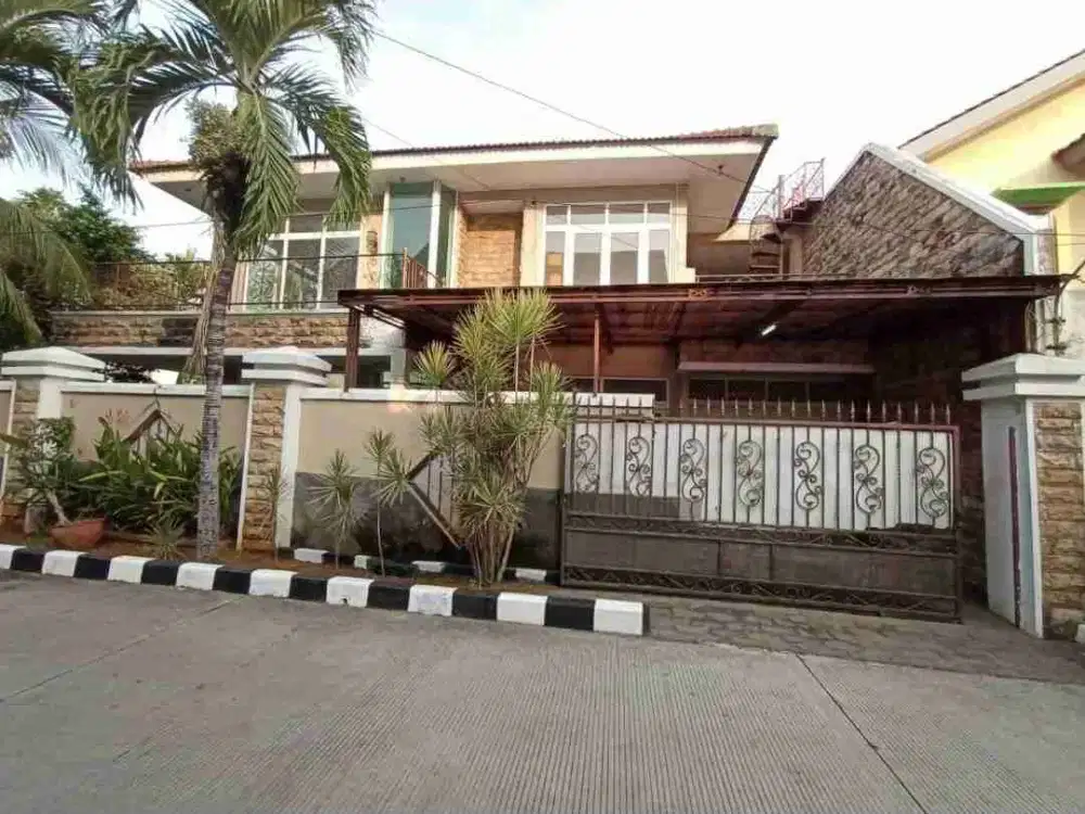disewakan rumah mewah harga murah di kayu mas