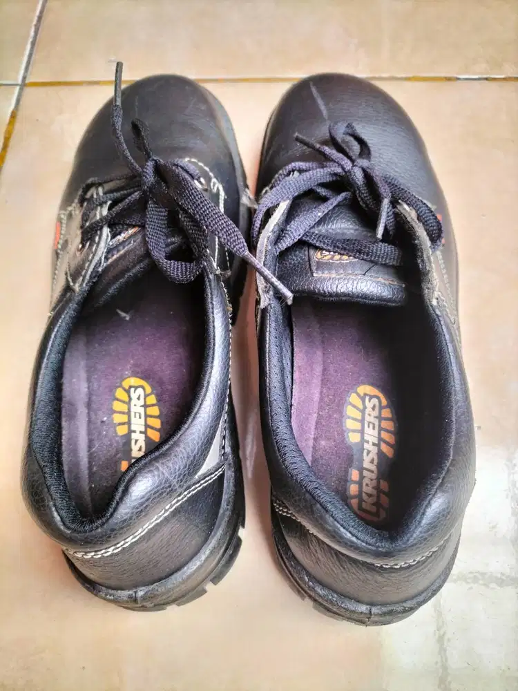 Safety shoes khrusers 42