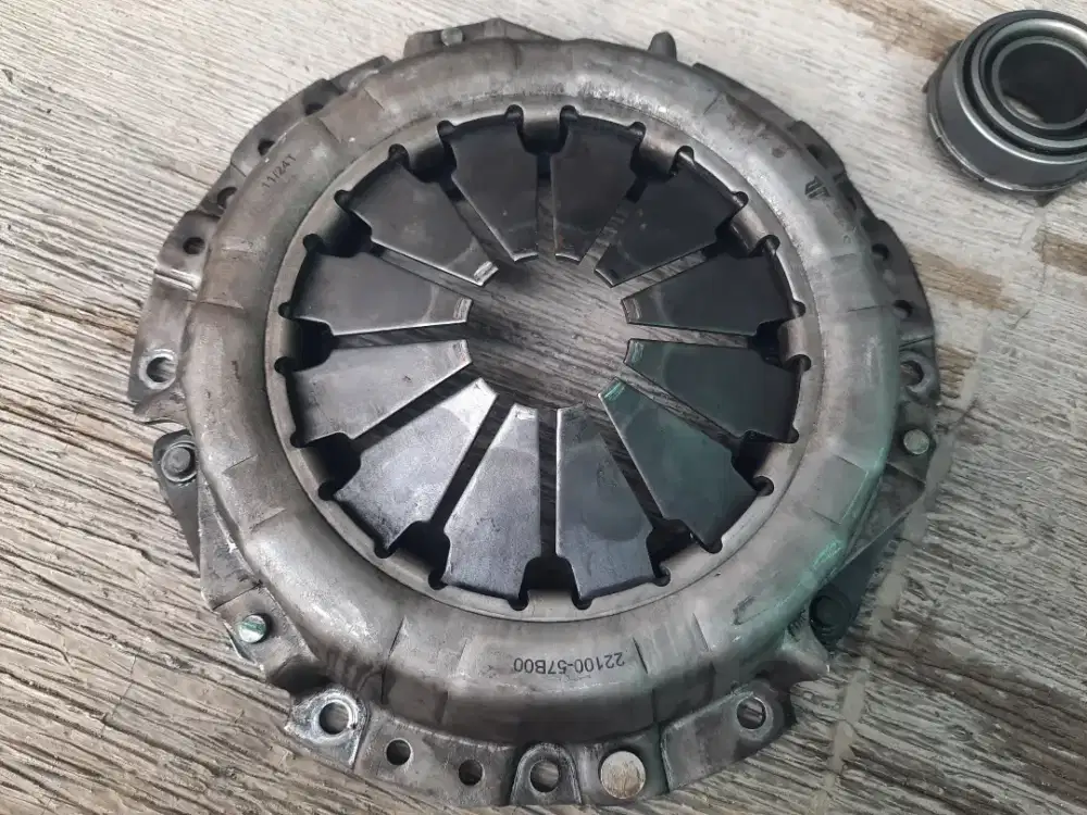 Kampas kopling 1 set proton exora manual