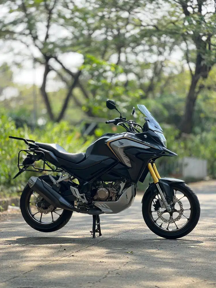 HONDA CB 150X 2022 HITAM KM LOW PAJAK HIDUP SIAP GAS JAUH