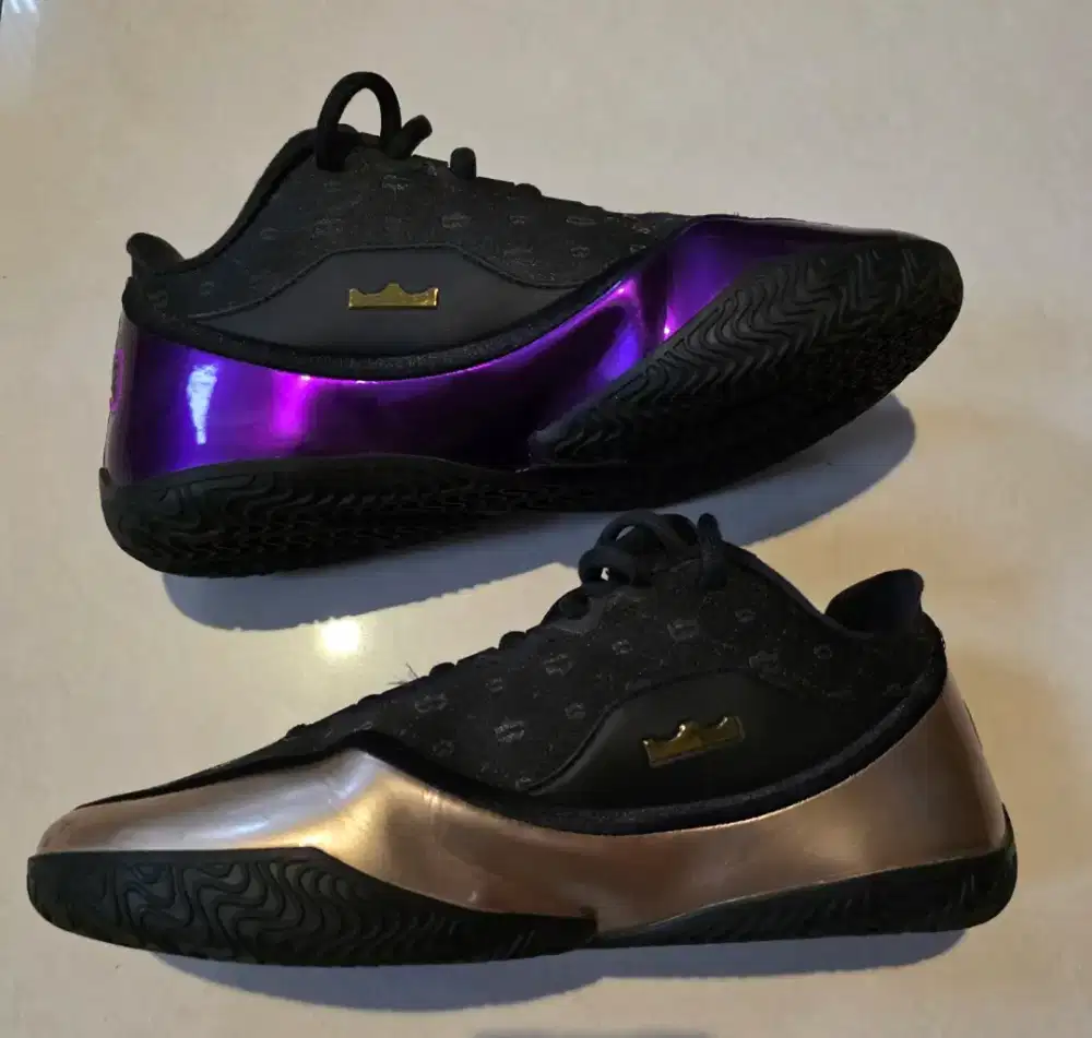 Sepatu Lebron 23 Chosen One IF0693-001