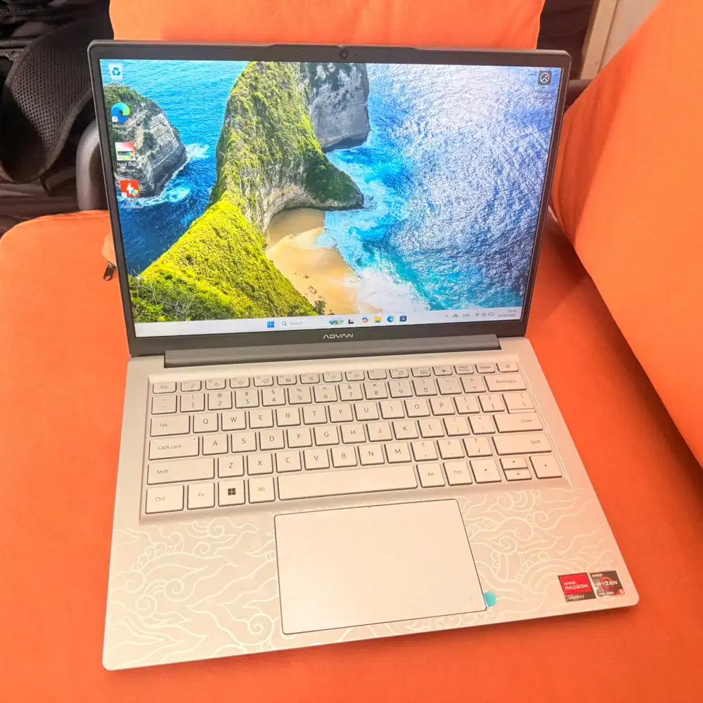 Laptop Desain Advan WorkPlus Heritage Ryzen 5 7535HS